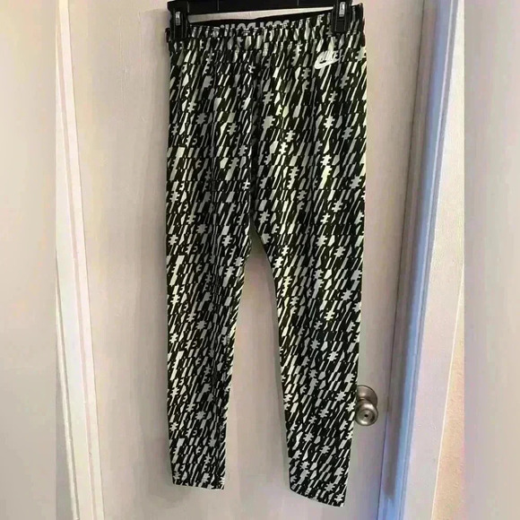 Nike Leggings Womens Allover Logo Print - Picture 1 of 2